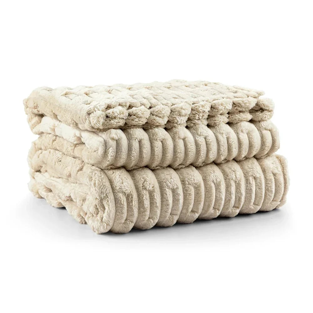 Cobertor Grosso Queen Fluffy Aveludado 320g/m² - Compre 1 e leve 2